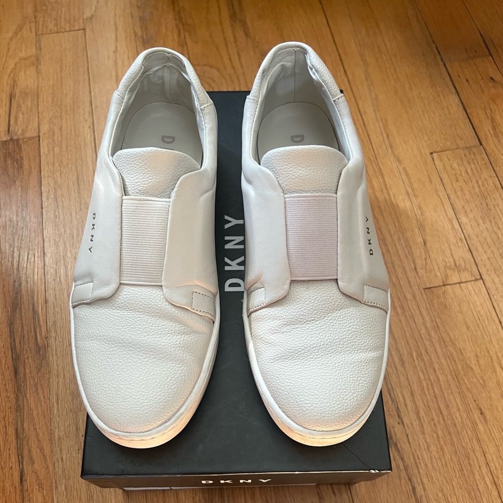 DKNY Bobbi Slip On Sneaker